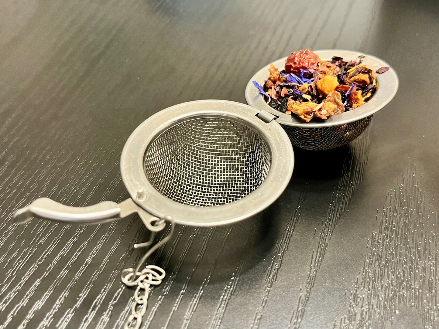 Stainless Steel Tea Infuser Ball – Premium Mesh Strainer for Loose Leaf Tea